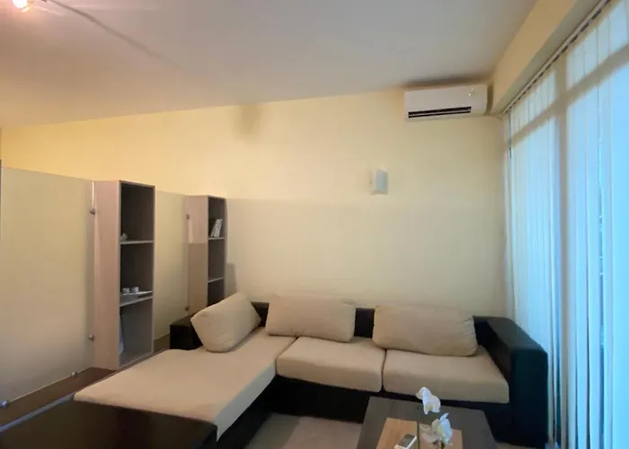 Central Beach Apartament Slantchev Briag