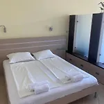 アパート Central Beach Apartament