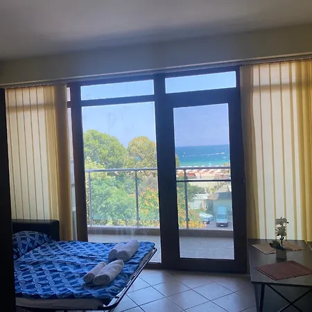Central Beach Apartament סאני ביץ'